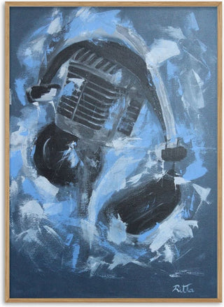 Vintage Microphone - Ritta Henriques Jorge